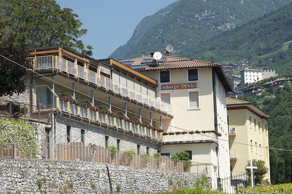Albergo Deva Riva del Garda Kültér fotó