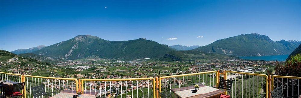 Albergo Deva Riva del Garda Kültér fotó