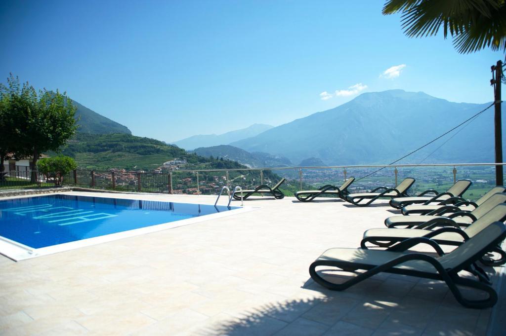 Albergo Deva Riva del Garda Kültér fotó