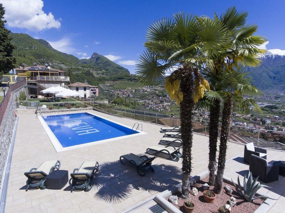 Albergo Deva Riva del Garda Kültér fotó